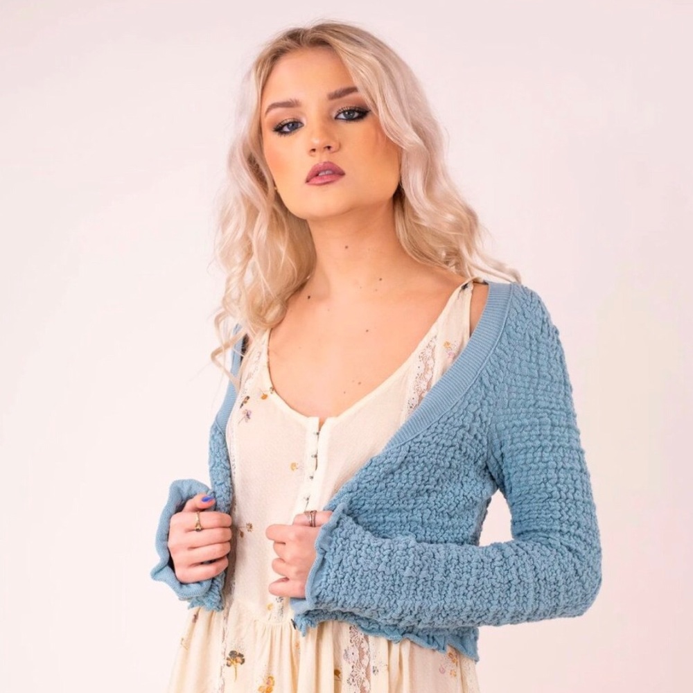 NWT Free People Rosehip Cardi in Blue Star Size Large